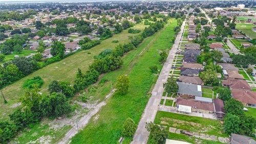 1003 E Saint Bernard Hwy, Chalmette, LA, 70043-5348 | Card Image