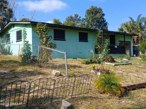 1026 Imperial Dr, Daytona Beach, FL, 32117-3937 | Card Image