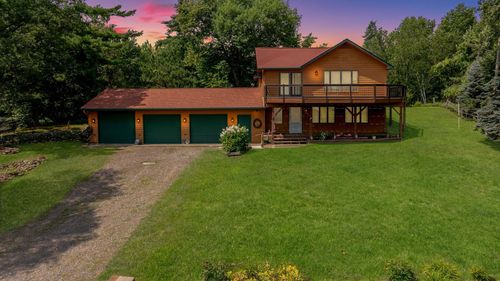 8127 Ridge Rd, Lake Shore, MN, 56468-8770 | Card Image