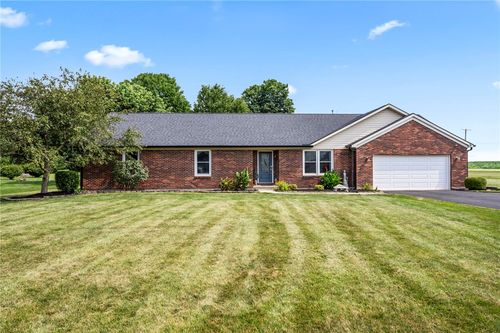 14991 Charm Hill Dr, Sidney, OH, 45365-7701 | Card Image