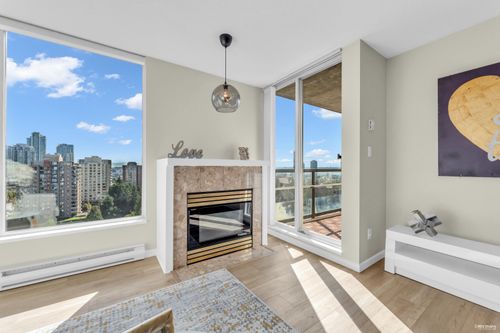 1608-7077 Beresford St, Burnaby, BC, V5E4J5 | Card Image