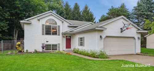 5559 Estate Rd, Allendale, MI, 49401-8300 | Card Image