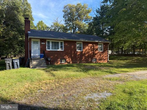 8705 Daniel Ln, CLINTON, MD, 20735-2839 | Card Image