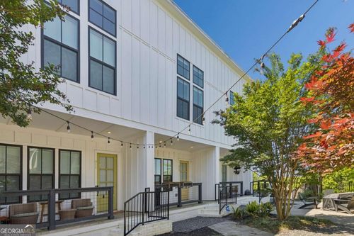 913 Brees Ct, Atlanta, GA, 30318-3327 | Card Image