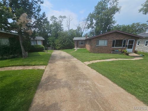 1409 Nixon Ave, Saint Louis, MO, 63130-1811 | Card Image