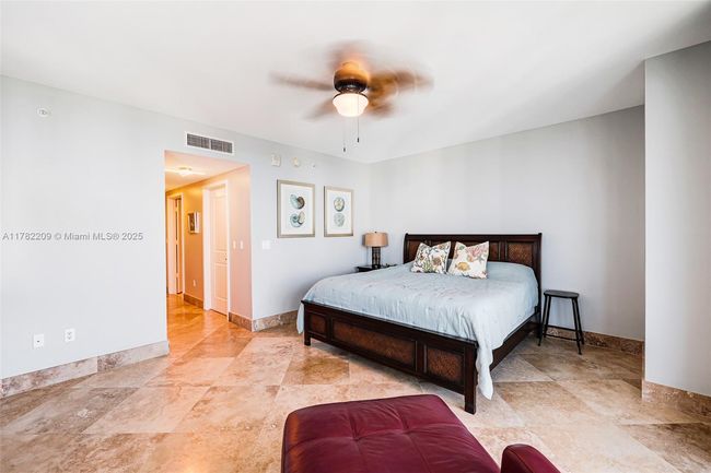 APT-1202 - 3101 S Ocean Dr, Condo with 3 bedrooms, 3 bathrooms and null parking in Hollywood FL | Image 22