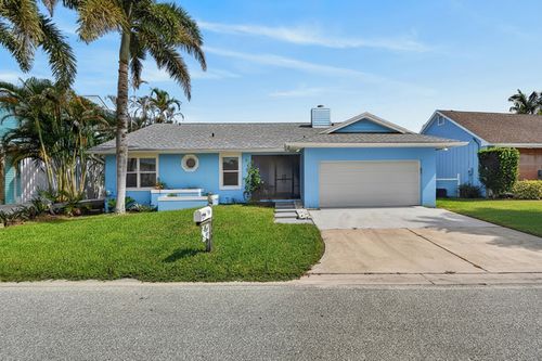 715 Sw Salerno Rd, Stuart, FL, 34997-6255 | Card Image