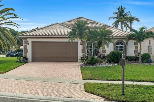 7519 Eagle Point Dr, Delray Beach, FL, 33446-3482 | Card Image