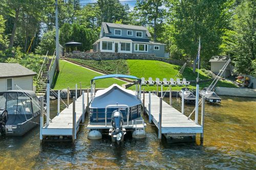 11 Farmington Rd, Alton Bay, NH, 03810-4138 | Card Image