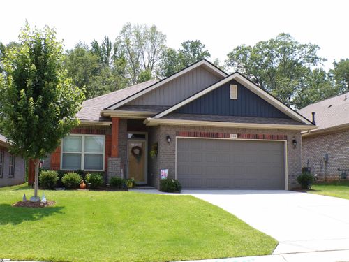 744 Radner Way, Boiling Springs, SC, 29316-6256 | Card Image