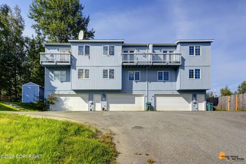 a2-1562 State St, Anchorage, AK, 99504-2878 | Card Image