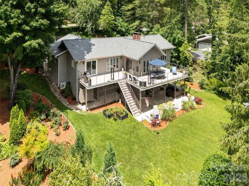 30 W Fairway Dr, Etowah, NC, 28729-9769 | Card Image