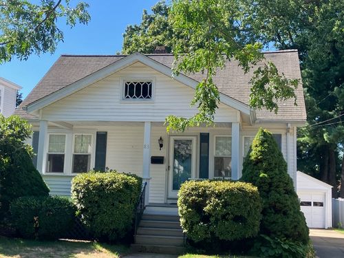 83 Mountain Ave, Riverside, RI, 02915-5015 | Card Image