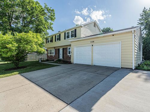 114 Timber Hill Rd, Buffalo Grove, IL, 60089-1967 | Card Image