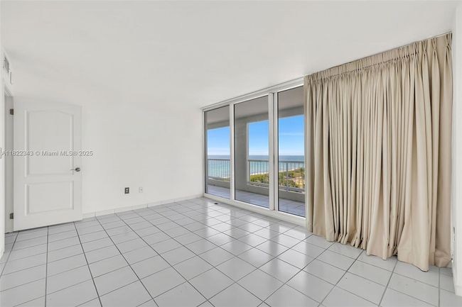 APT-705 - 9341 Collins Ave, Condo with 2 bedrooms, 2 bathrooms and null parking in Surfside FL | Image 12