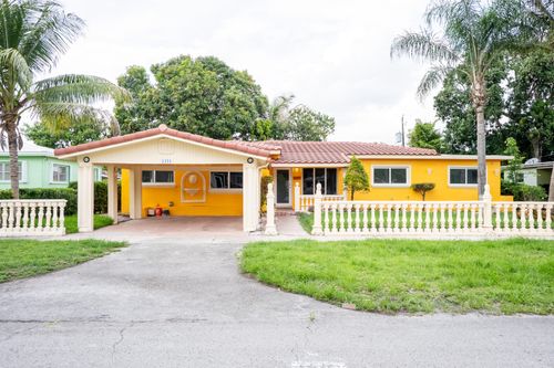 1331 Nw 87th St, Miami, FL, 33147-4348 | Card Image