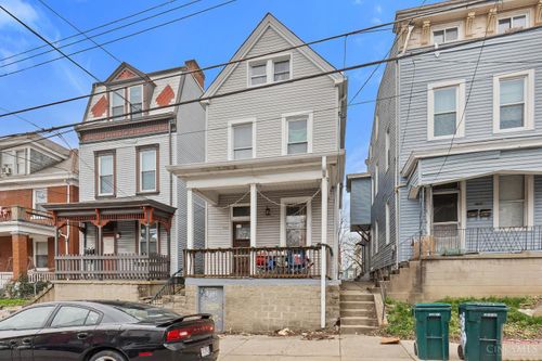 2327 Stratford Ave, Cincinnati, OH, 45219-1213 | Card Image