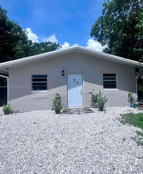 apt-b-521 N 20th St, Fort Pierce, FL, 34950-2500 | Card Image