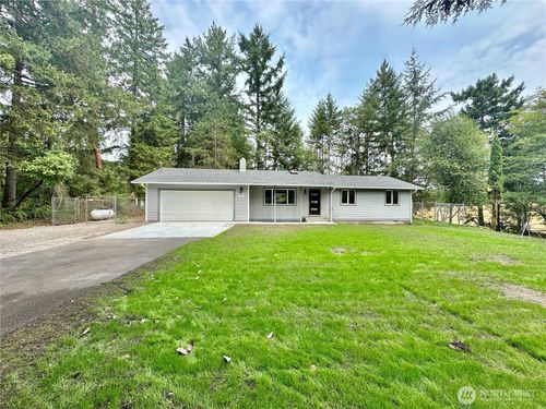 7044 Johnson Point Rd Ne, Olympia, WA, 98516-9562 | Card Image
