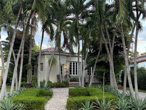 1335 Lenox Ave, Miami Beach, FL, 33139-3819 | Card Image