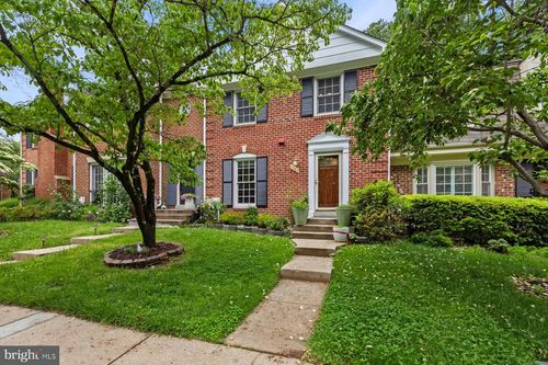 7322 Greentree Rd, BETHESDA, MD, 20817-1552 | Card Image