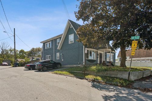 35 Oak Street, Biddeford, ME, 04005 | Card Image
