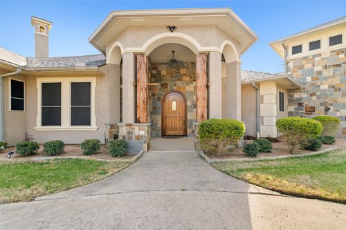 5401 W Oak Shores Dr, Cross Roads, TX, 76227-2436 | Card Image