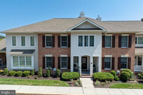 214 Windgate Dr, CHESTER SPRINGS, PA, 19425-3687 | Card Image