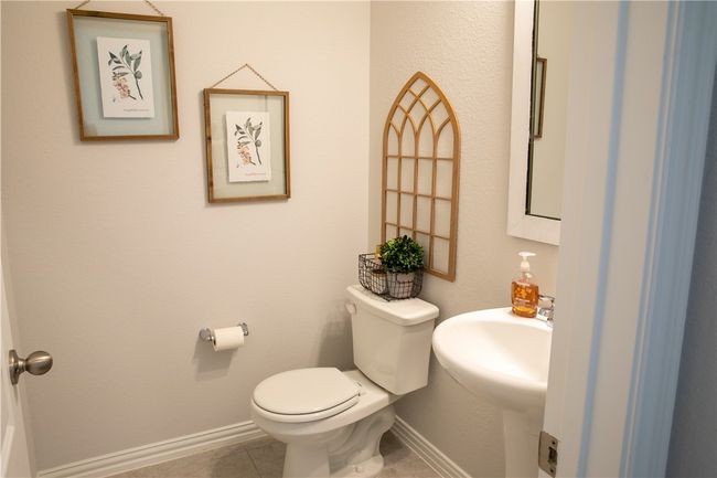 770 Leadtree Loop, House other with 4 bedrooms, 3 bathrooms and 3 parking in Buda TX | Image 15