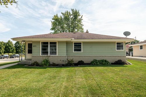 3373 E Henry Avenue, Cudahy, WI, 53110 | Card Image