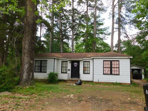 901 2nd St Se, Springhill, LA, 71075-4003 | Card Image
