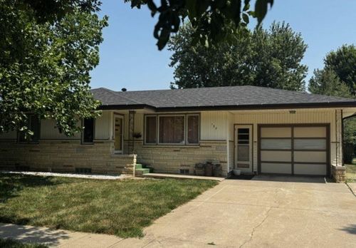 132 S 5th Street, David City, NE, 68632 | Card Image