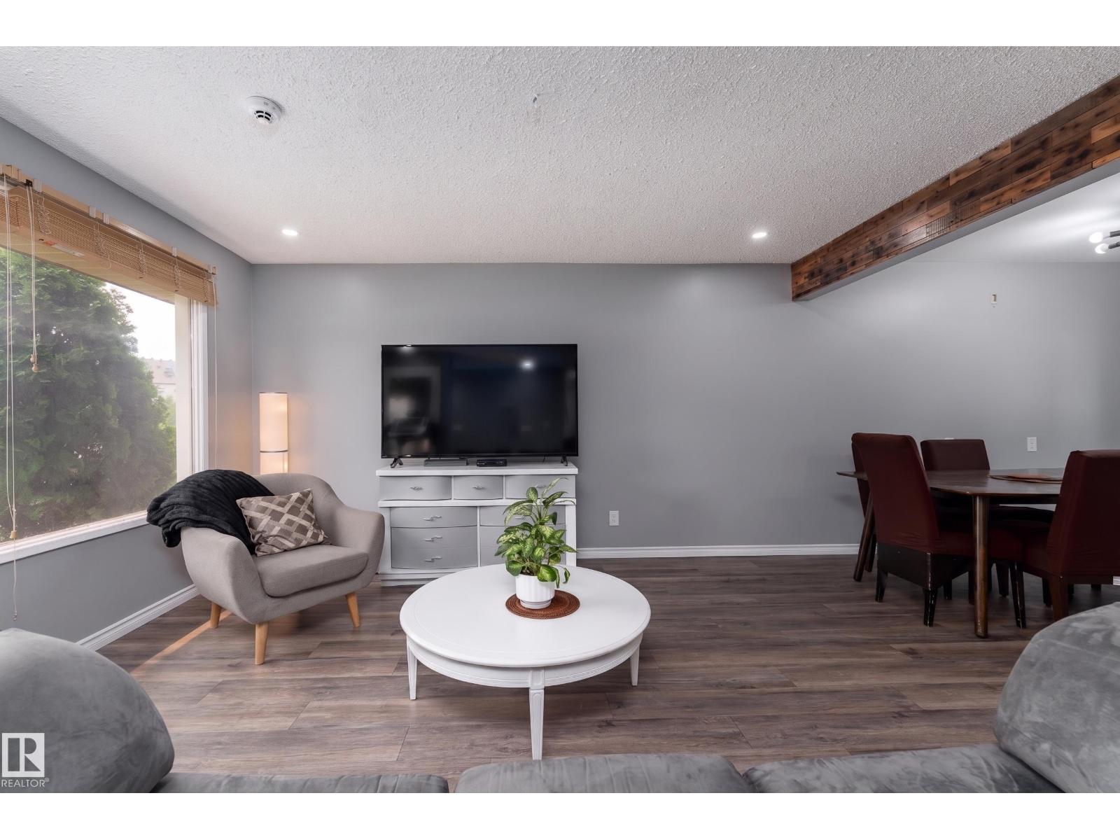 Residential in Edmonton 4