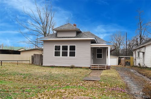 428 N K St, Muskogee, OK, 74403-3475 | Card Image