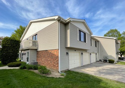 476 Harrison Ct, Vernon Hills, IL, 60061-1369 | Card Image