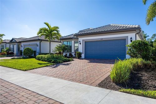 6698 Pennyroyal Dr, NAPLES, FL, 34114-2888 | Card Image