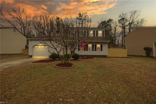 111 Captains Ln, Newport News, VA, 23602-7361 | Card Image