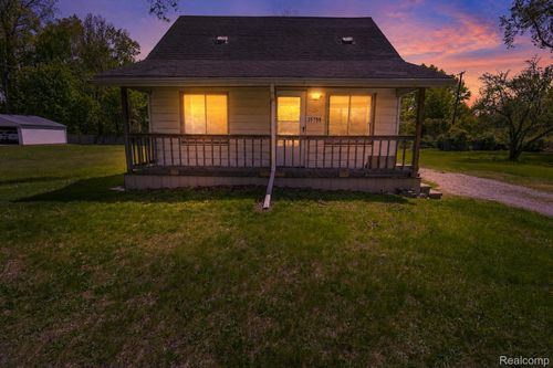 35799 Park Pl, Romulus, MI, 48174-4029 | Card Image