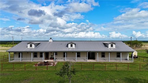 5567 County Road 1441, Mathis, TX, 78368-4413 | Card Image