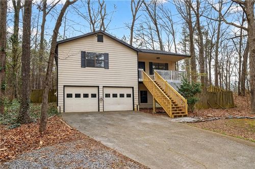 67 Trace Trl, Dallas, GA, 30132-8090 | Card Image