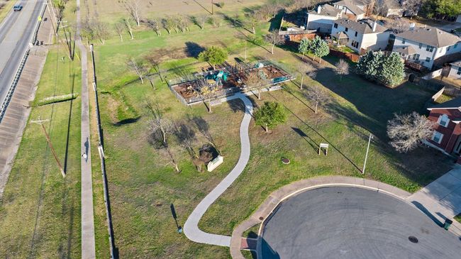 Aerial view with a residential view | Image 24