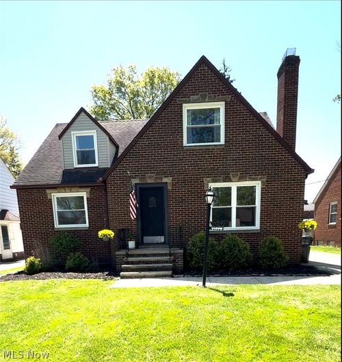 21779 Eaton Rd, Cleveland, OH, 44126-2309 | Card Image