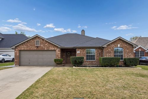 413 Highview Cir, Royse City, TX, 75189-8245 | Card Image