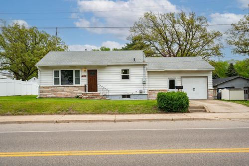 216 2nd Ave N, Waite Park, MN, 56387-1117 | Card Image