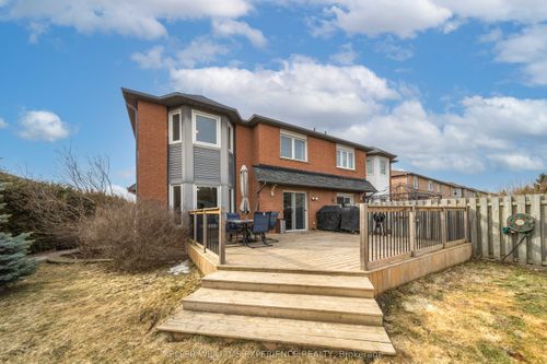 599 Walpole Cres, Newmarket, ON, L3X2B5 | Card Image