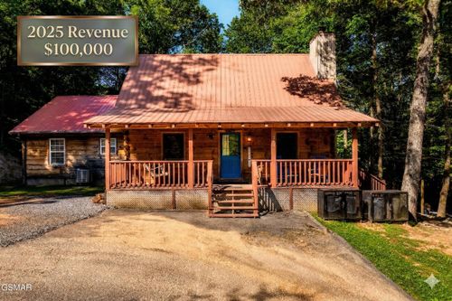 2150 Cub Cir, Sevierville, TN, 37862-7416 | Card Image