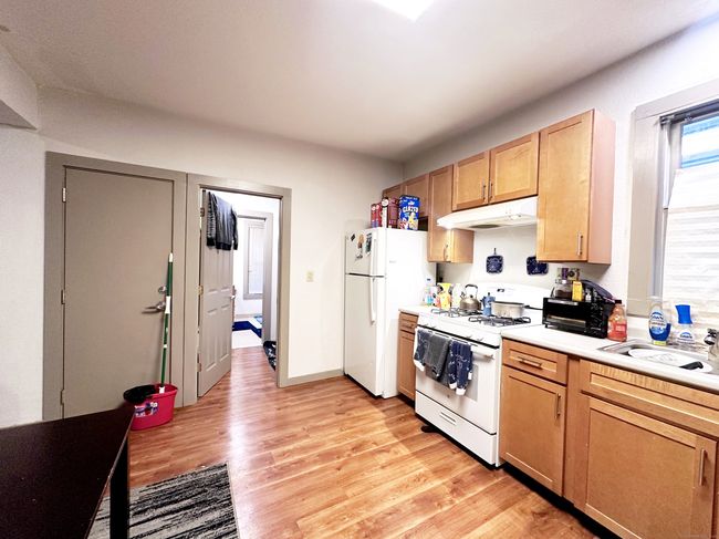 16 Dickerman St, Home with 4 bedrooms, 2 bathrooms and null parking in New Haven CT | Image 25