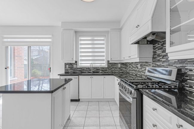 5178 Churchill Meadows Blvd, House other with 4 bedrooms, 4 bathrooms and 3 parking in Mississauga ON | Image 17