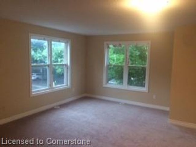 225 Park St S, Townhouse with 2 bedrooms, 0 bathrooms and 2 parking in Hamilton ON | Image 10