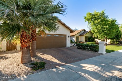 4217 E Edgemont Ave, Phoenix, AZ, 85008-1412 | Card Image